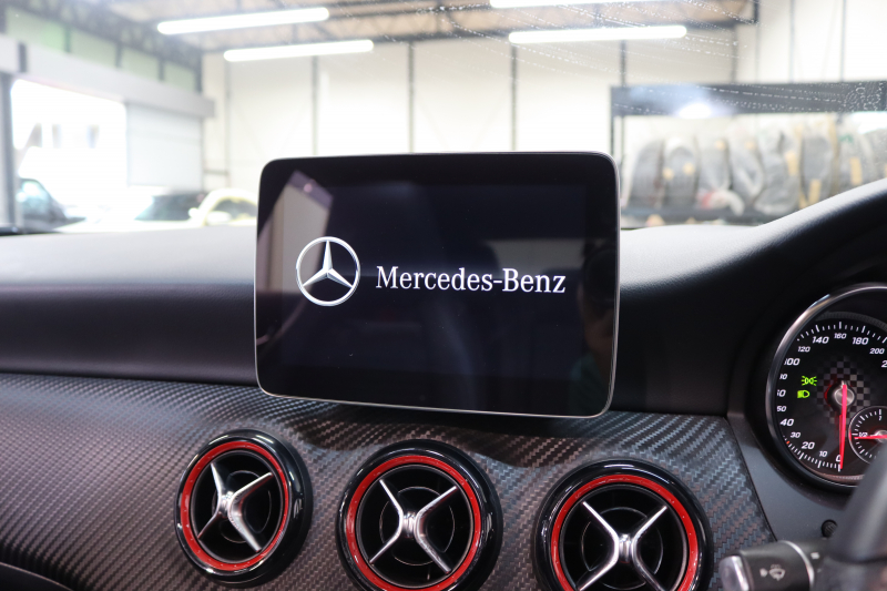 メルセデスベンツ Aクラス A250 ｼｭﾎﾟﾙﾄ 4MATIC ﾚｰﾀﾞｰｾｰﾌﾃｨPKG　後期 ｷｰﾚｽｺﾞｰ ﾚｻﾞｰDINAMICAｼｰﾄ ﾊﾟﾉﾗﾏSR HDDﾅﾋﾞTV ｽﾏﾎ連携 ﾊﾞｯｸｶﾒﾗ PTS LEDﾗｲﾄ AMGｴｱﾛ&18AW SPORT専用ﾁｭｰﾆﾝｸﾞ 7AT　2年保証