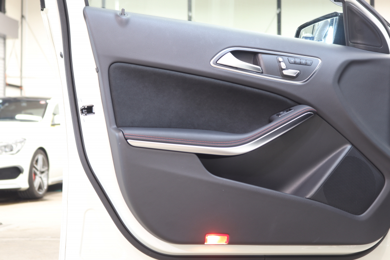 メルセデスベンツ Aクラス A250 ｼｭﾎﾟﾙﾄ 4MATIC ﾚｰﾀﾞｰｾｰﾌﾃｨPKG　後期 ｷｰﾚｽｺﾞｰ ﾚｻﾞｰDINAMICAｼｰﾄ ﾊﾟﾉﾗﾏSR HDDﾅﾋﾞTV ｽﾏﾎ連携 ﾊﾞｯｸｶﾒﾗ PTS LEDﾗｲﾄ AMGｴｱﾛ&18AW SPORT専用ﾁｭｰﾆﾝｸﾞ 7AT　2年保証