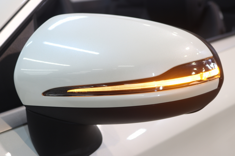 メルセデスベンツ Cクラス C180ｶﾌﾞﾘｵﾚ ｽﾎﾟｰﾂ ﾚｻﾞｰｴｸｽｸﾙｰｼﾌﾞ&ﾚｰﾀﾞｰｾｰﾌﾃｨPKG　後期 MEｺﾈｸﾄ ｷｰﾚｽｺﾞｰ 黒本革 ｴｱｽｶｰﾌ ﾍｯﾄﾞｱｯﾌﾟD HDDﾅﾋﾞTV&ｷｬﾝｾﾗｰ ｽﾏﾎ連携 ﾊﾞｯｸｶﾒﾗ PTS LEDﾗｲﾄ AMGｴｱﾛ&19AW ｴｱｻｽ ﾀﾞｲﾅﾐｯｸS 9AT　2年保証