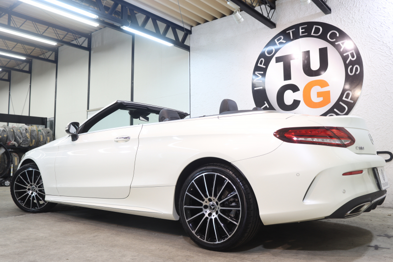 メルセデスベンツ Cクラス C180ｶﾌﾞﾘｵﾚ ｽﾎﾟｰﾂ ﾚｻﾞｰｴｸｽｸﾙｰｼﾌﾞ&ﾚｰﾀﾞｰｾｰﾌﾃｨPKG　後期 MEｺﾈｸﾄ ｷｰﾚｽｺﾞｰ 黒本革 ｴｱｽｶｰﾌ ﾍｯﾄﾞｱｯﾌﾟD HDDﾅﾋﾞTV&ｷｬﾝｾﾗｰ ｽﾏﾎ連携 ﾊﾞｯｸｶﾒﾗ PTS LEDﾗｲﾄ AMGｴｱﾛ&19AW ｴｱｻｽ ﾀﾞｲﾅﾐｯｸS 9AT　2年保証