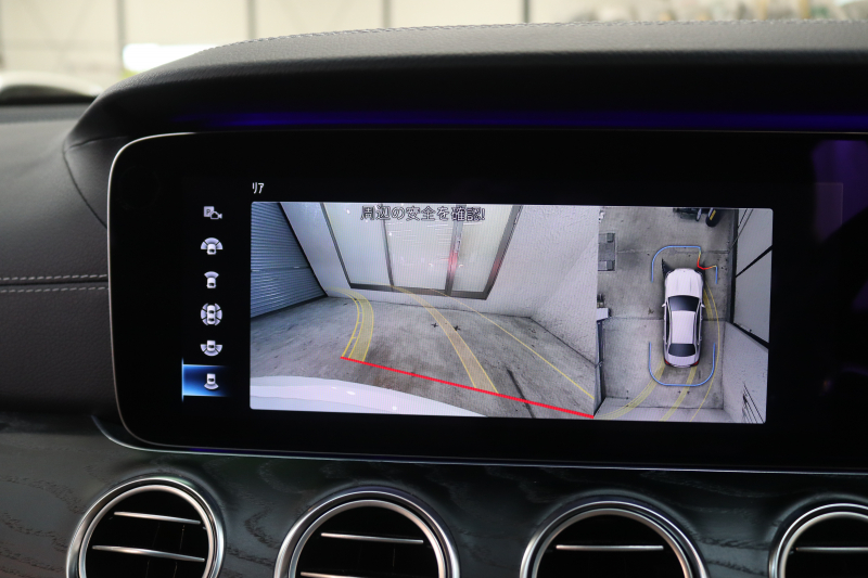 メルセデスベンツ Eクラス E200 ｽﾎﾟｰﾂ AMGﾗｲﾝｲﾝﾃﾘｱ&ｴｸｽｸﾙｰｼﾌﾞ&ﾚｰﾀﾞｰｾｰﾌﾃｨPKG　BSG搭載 後期 1ｵｰﾅｰ MEｺﾈｸﾄ ｷｰﾚｽｺﾞｰ 黒本革 ﾍｯﾄﾞｱｯﾌﾟD MBUXﾅﾋﾞTV&ARﾅﾋﾞ ｽﾏﾎ連携 ﾌﾞﾙﾒｽﾀｰ 360ｶﾒﾗ PTS LEDﾗｲﾄ 自動ﾄﾗﾝｸ AMGｴｱﾛ&19AW ﾜｲﾔﾚｽ充電 9AT　2年保証