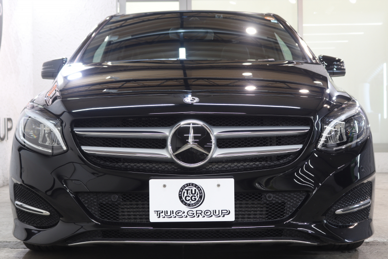 メルセデスベンツ Bクラス B180 ﾌﾟﾚﾐｱﾑ&ﾚｰﾀﾞｰｾｰﾌﾃｨPKG　後期 1ｵｰﾅｰ ｷｰﾚｽｺﾞｰ 黒革 ﾊﾟﾉﾗﾏSR HDDﾅﾋﾞTV ｽﾏﾎ連携 harman/kardon ﾊﾞｯｸｶﾒﾗ PTS LEDﾗｲﾄ EASY-VARIO PLUS 17AW 7AT　2年保証