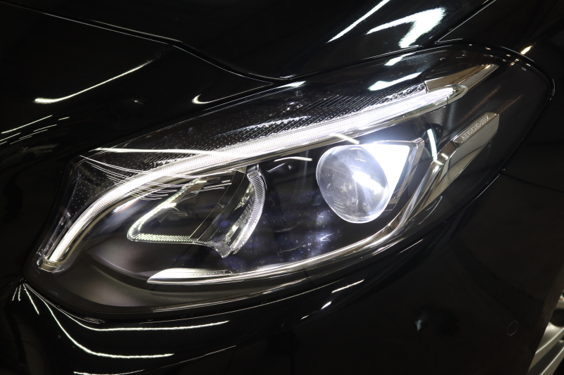 メルセデスベンツ Bクラス B180 ﾌﾟﾚﾐｱﾑ&ﾚｰﾀﾞｰｾｰﾌﾃｨPKG　後期 1ｵｰﾅｰ ｷｰﾚｽｺﾞｰ 黒革 ﾊﾟﾉﾗﾏSR HDDﾅﾋﾞTV ｽﾏﾎ連携 harman/kardon ﾊﾞｯｸｶﾒﾗ PTS LEDﾗｲﾄ EASY-VARIO PLUS 17AW 7AT　2年保証