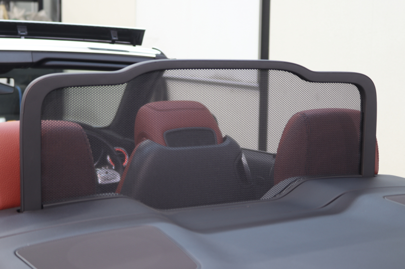 メルセデスベンツ Cクラス C180ｶﾌﾞﾘｵﾚ ｽﾎﾟｰﾂ ﾚｻﾞｰｴｸｽｸﾙｰｼﾌﾞ&ﾚｰﾀﾞｰｾｰﾌﾃｨPKG　後期 MEｺﾈｸﾄ ｷｰﾚｽｺﾞｰ 赤本革 ｴｱｽｶｰﾌ ﾍｯﾄﾞｱｯﾌﾟD HDDﾅﾋﾞTV&ｷｬﾝｾﾗｰ ｽﾏﾎ連携 ﾊﾞｯｸｶﾒﾗ PTS LEDﾗｲﾄ AMGｴｱﾛ&19AW ｴｱｻｽ ﾀﾞｲﾅﾐｯｸS 9AT　2年保証