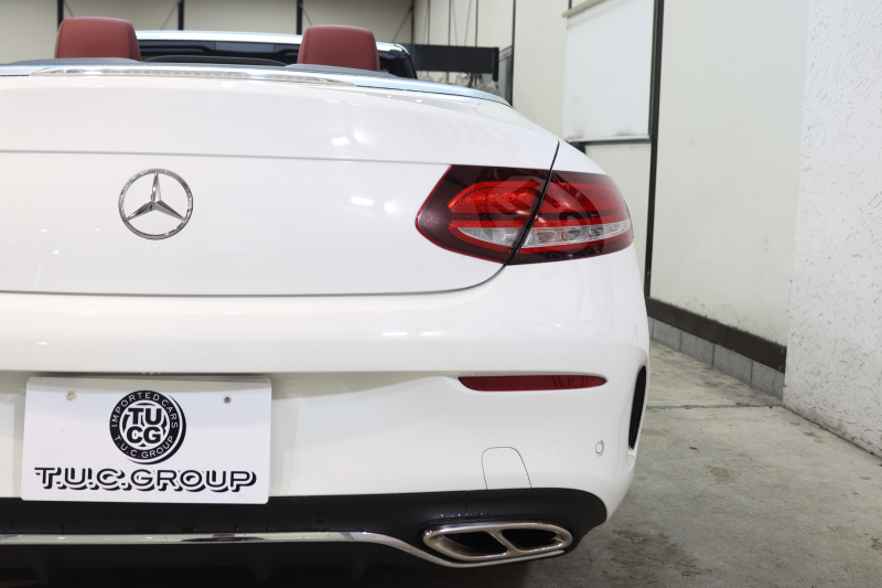 メルセデスベンツ Cクラス C180ｶﾌﾞﾘｵﾚ ｽﾎﾟｰﾂ ﾚｻﾞｰｴｸｽｸﾙｰｼﾌﾞ&ﾚｰﾀﾞｰｾｰﾌﾃｨPKG　後期 MEｺﾈｸﾄ ｷｰﾚｽｺﾞｰ 赤本革 ｴｱｽｶｰﾌ ﾍｯﾄﾞｱｯﾌﾟD HDDﾅﾋﾞTV&ｷｬﾝｾﾗｰ ｽﾏﾎ連携 ﾊﾞｯｸｶﾒﾗ PTS LEDﾗｲﾄ AMGｴｱﾛ&19AW ｴｱｻｽ ﾀﾞｲﾅﾐｯｸS 9AT　2年保証