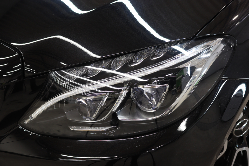 AMG Cクラス C43 4MATIC ｴｸｽｸﾙｰｼﾌﾞ&ﾚｰﾀﾞｰｾｰﾌﾃｨPKG　中期 1ｵｰﾅｰ ｷｰﾚｽｺﾞｰ 赤本革 ﾊﾟﾉﾗﾏSR ﾍｯﾄﾞｱｯﾌﾟD HDDﾅﾋﾞTV BT音楽 ﾊﾞｯｸｶﾒﾗ PTS LEDﾗｲﾄ 自動ﾄﾗﾝｸ ﾊﾝｽﾞﾌﾘｰA AMG専用装備&ﾁｭｰﾆﾝｸﾞﾀﾞｲﾅﾐｯｸS 9AT　2年保証