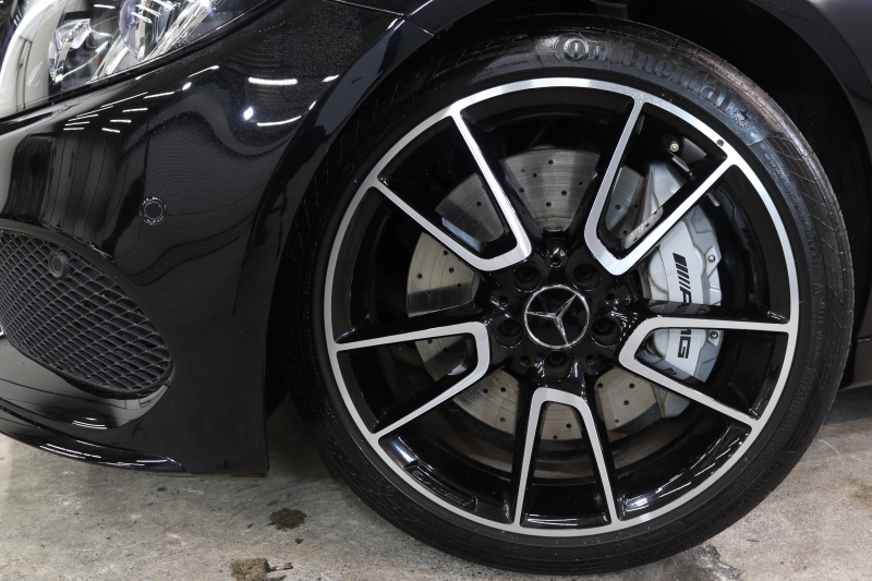 AMG Cクラス C43 4MATIC ｴｸｽｸﾙｰｼﾌﾞ&ﾚｰﾀﾞｰｾｰﾌﾃｨPKG　中期 1ｵｰﾅｰ ｷｰﾚｽｺﾞｰ 赤本革 ﾊﾟﾉﾗﾏSR ﾍｯﾄﾞｱｯﾌﾟD HDDﾅﾋﾞTV BT音楽 ﾊﾞｯｸｶﾒﾗ PTS LEDﾗｲﾄ 自動ﾄﾗﾝｸ ﾊﾝｽﾞﾌﾘｰA AMG専用装備&ﾁｭｰﾆﾝｸﾞﾀﾞｲﾅﾐｯｸS 9AT　2年保証