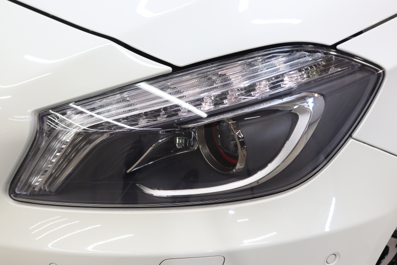 メルセデスベンツ Aクラス A250ｼｭﾎﾟﾙﾄ AMGｴｸｽｸﾙｰｼﾌﾞ&ｾｰﾌﾃｨPKG　黒本革 ﾊﾟﾉﾗﾏSR HDDﾅﾋﾞTV BT音楽 harman/kardon ﾊﾞｯｸｶﾒﾗ PTS ｷｾﾉﾝ AMGｴｱﾛ&18AW SPORT専用ﾁｭｰﾆﾝｸﾞ 7AT　2年保証