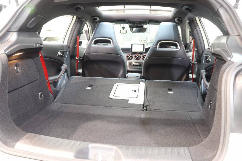 メルセデスベンツ Aクラス A250ｼｭﾎﾟﾙﾄ AMGｴｸｽｸﾙｰｼﾌﾞ&ｾｰﾌﾃｨPKG　黒本革 ﾊﾟﾉﾗﾏSR HDDﾅﾋﾞTV BT音楽 harman/kardon ﾊﾞｯｸｶﾒﾗ PTS ｷｾﾉﾝ AMGｴｱﾛ&18AW SPORT専用ﾁｭｰﾆﾝｸﾞ 7AT　2年保証