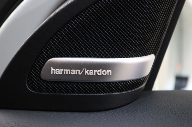 メルセデスベンツ Aクラス A250ｼｭﾎﾟﾙﾄ AMGｴｸｽｸﾙｰｼﾌﾞ&ｾｰﾌﾃｨPKG　黒本革 ﾊﾟﾉﾗﾏSR HDDﾅﾋﾞTV BT音楽 harman/kardon ﾊﾞｯｸｶﾒﾗ PTS ｷｾﾉﾝ AMGｴｱﾛ&18AW SPORT専用ﾁｭｰﾆﾝｸﾞ 7AT　2年保証