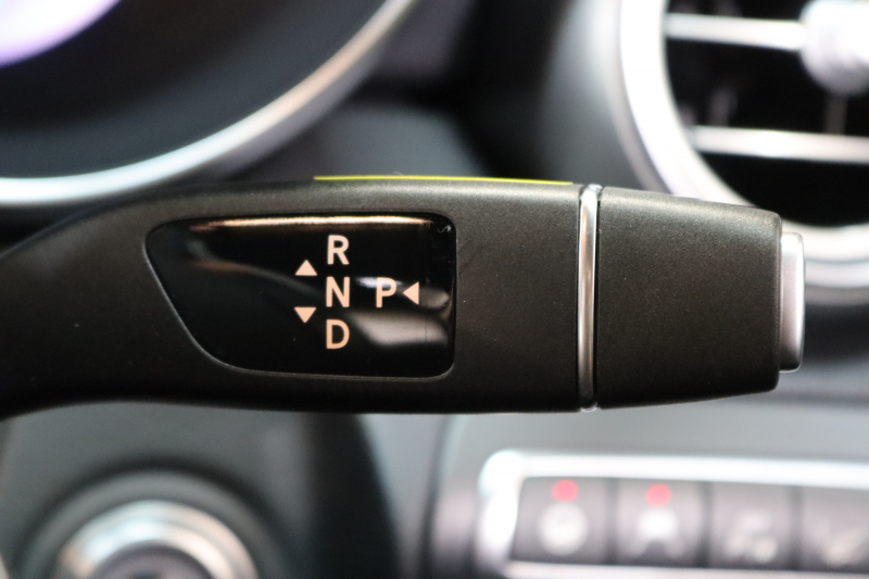 メルセデスベンツ Cクラス C200 AVG AMGﾗｲﾝ ﾚｻﾞｰｴｸｽｸﾙｰｼﾌﾞ&ﾚｰﾀﾞｰｾｰﾌﾃｨPKG　BSG搭載 後期 MEｺﾈｸﾄ ｷｰﾚｽｺﾞｰ 黒本革 ﾍｯﾄﾞｱｯﾌﾟD HDDﾅﾋﾞTV ｽﾏﾎ連携 ﾌﾞﾙﾒｽﾀｰ ﾊﾞｯｸｶﾒﾗ PTS LEDﾗｲﾄ 自動ﾄﾗﾝｸ ﾊﾝｽﾞﾌﾘｰA AMGｴｱﾛ&18AW ｴｱｻｽ 9AT　2年保証