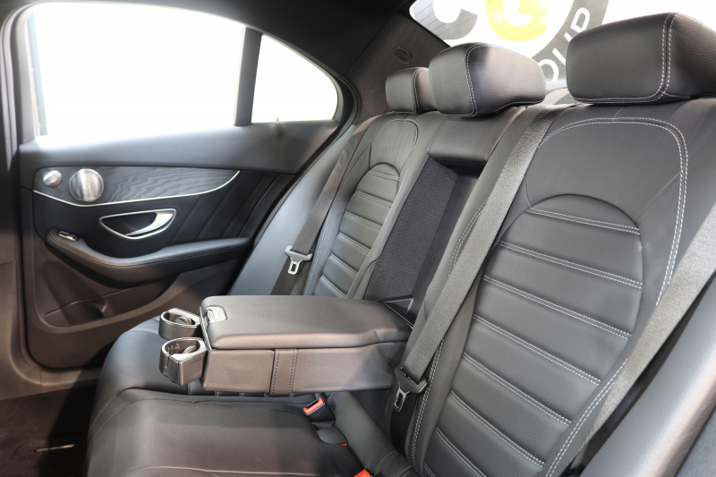 メルセデスベンツ Cクラス C200 AVG AMGﾗｲﾝ ﾚｻﾞｰｴｸｽｸﾙｰｼﾌﾞ&ﾚｰﾀﾞｰｾｰﾌﾃｨPKG　BSG搭載 後期 MEｺﾈｸﾄ ｷｰﾚｽｺﾞｰ 黒本革 ﾍｯﾄﾞｱｯﾌﾟD HDDﾅﾋﾞTV ｽﾏﾎ連携 ﾌﾞﾙﾒｽﾀｰ ﾊﾞｯｸｶﾒﾗ PTS LEDﾗｲﾄ 自動ﾄﾗﾝｸ ﾊﾝｽﾞﾌﾘｰA AMGｴｱﾛ&18AW ｴｱｻｽ 9AT　2年保証