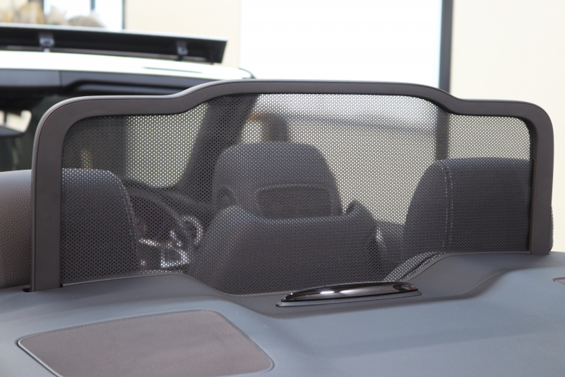 メルセデスベンツ Cクラス C180ｶﾌﾞﾘｵﾚ ｽﾎﾟｰﾂ ﾚｻﾞｰｴｸｽｸﾙｰｼﾌﾞ&ﾚｰﾀﾞｰｾｰﾌﾃｨPKG　ｷｰﾚｽｺﾞｰ 黒本革 ｴｱｽｶｰﾌ HDDﾅﾋﾞTV BT音楽 ﾊﾞｯｸｶﾒﾗ PTS LEDﾗｲﾄ AMGｴｱﾛ&19AW ﾀﾞｲﾅﾐｯｸS 黒幌 9AT　2年保証