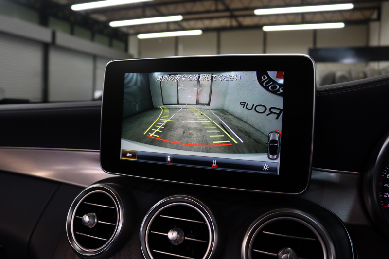 メルセデスベンツ Cクラス C180ｶﾌﾞﾘｵﾚ ｽﾎﾟｰﾂ ﾚｻﾞｰｴｸｽｸﾙｰｼﾌﾞ&ﾚｰﾀﾞｰｾｰﾌﾃｨPKG　ｷｰﾚｽｺﾞｰ 黒本革 ｴｱｽｶｰﾌ HDDﾅﾋﾞTV BT音楽 ﾊﾞｯｸｶﾒﾗ PTS LEDﾗｲﾄ AMGｴｱﾛ&19AW ﾀﾞｲﾅﾐｯｸS 黒幌 9AT　2年保証