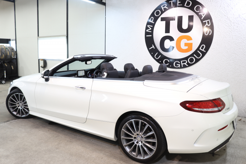 メルセデスベンツ Cクラス C180ｶﾌﾞﾘｵﾚ ｽﾎﾟｰﾂ ﾚｻﾞｰｴｸｽｸﾙｰｼﾌﾞ&ﾚｰﾀﾞｰｾｰﾌﾃｨPKG　ｷｰﾚｽｺﾞｰ 黒本革 ｴｱｽｶｰﾌ HDDﾅﾋﾞTV BT音楽 ﾊﾞｯｸｶﾒﾗ PTS LEDﾗｲﾄ AMGｴｱﾛ&19AW ﾀﾞｲﾅﾐｯｸS 黒幌 9AT　2年保証