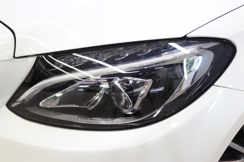 メルセデスベンツ Cクラス C180ｶﾌﾞﾘｵﾚ ｽﾎﾟｰﾂ ﾚｻﾞｰｴｸｽｸﾙｰｼﾌﾞ&ﾚｰﾀﾞｰｾｰﾌﾃｨPKG　ｷｰﾚｽｺﾞｰ 黒本革 ｴｱｽｶｰﾌ HDDﾅﾋﾞTV BT音楽 ﾊﾞｯｸｶﾒﾗ PTS LEDﾗｲﾄ AMGｴｱﾛ&19AW ﾀﾞｲﾅﾐｯｸS 黒幌 9AT　2年保証