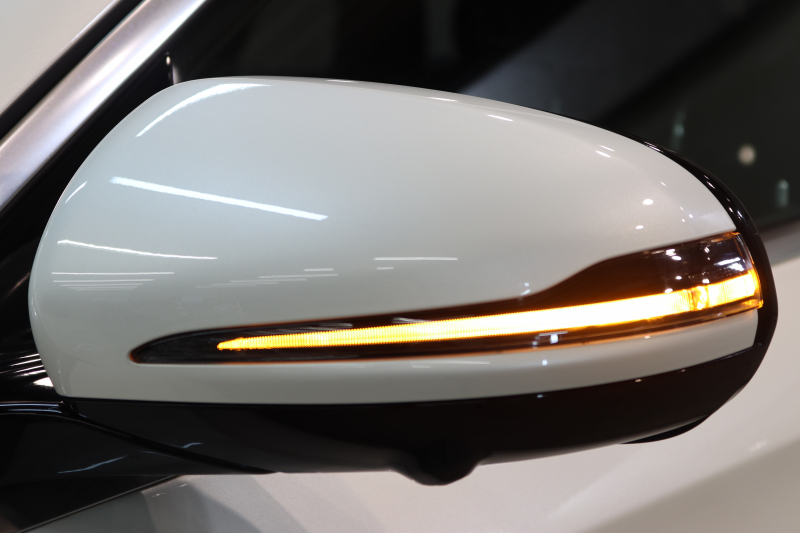 メルセデスベンツ Eクラス E200ｽﾃｰｼｮﾝﾜｺﾞﾝ AVG ｽﾎﾟｰﾂ 本革仕様 ﾚｰﾀﾞｰｾｰﾌﾃｨPKG　ｷｰﾚｽｺﾞｰ 黒本革 HDDﾅﾋﾞTV ｽﾏﾎ連携 ﾌﾞﾙﾒｽﾀｰ 360ｶﾒﾗ PTS LEDﾗｲﾄ 自動Rｹﾞｰﾄ AMGｴｱﾛ&19AW ﾀﾞｲﾅﾐｯｸS 9AT　2年保証