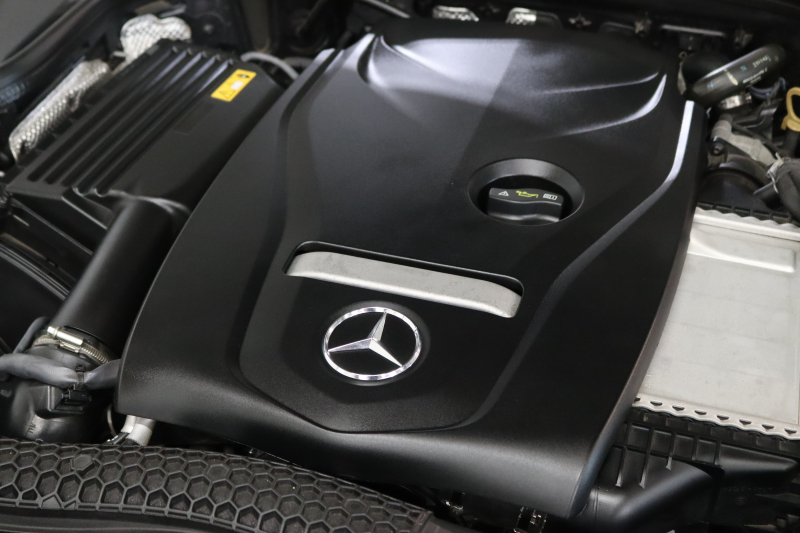 メルセデスベンツ Eクラス E200ｽﾃｰｼｮﾝﾜｺﾞﾝ AVG ｽﾎﾟｰﾂ 本革仕様 ﾚｰﾀﾞｰｾｰﾌﾃｨPKG　ｷｰﾚｽｺﾞｰ 黒本革 HDDﾅﾋﾞTV ｽﾏﾎ連携 ﾌﾞﾙﾒｽﾀｰ 360ｶﾒﾗ PTS LEDﾗｲﾄ 自動Rｹﾞｰﾄ AMGｴｱﾛ&19AW ﾀﾞｲﾅﾐｯｸS 9AT　2年保証