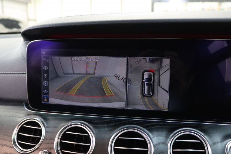 メルセデスベンツ Eクラス E200ｽﾃｰｼｮﾝﾜｺﾞﾝ AVG ｽﾎﾟｰﾂ 本革仕様 ﾚｰﾀﾞｰｾｰﾌﾃｨPKG　ｷｰﾚｽｺﾞｰ 黒本革 HDDﾅﾋﾞTV ｽﾏﾎ連携 ﾌﾞﾙﾒｽﾀｰ 360ｶﾒﾗ PTS LEDﾗｲﾄ 自動Rｹﾞｰﾄ AMGｴｱﾛ&19AW ﾀﾞｲﾅﾐｯｸS 9AT　2年保証