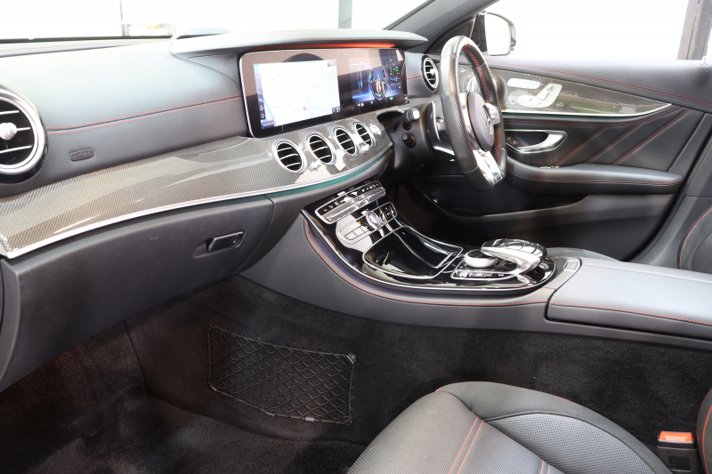 AMG Eクラス E53 4MATIC+ ｴｸｽｸﾙｰｼﾌﾞ&ﾚｰﾀﾞｰｾｰﾌﾃｨPKG　ISG搭載 中期 NEWｽﾃｱﾘﾝｸﾞ ｷｰﾚｽｺﾞｰ 黒本革 ﾍﾞﾝﾁﾚｰﾀｰ ﾊﾟﾉﾗﾏSR HUD HDDﾅﾋﾞTV ｽﾏﾎ連携 ﾌﾞﾙﾒｽﾀｰ 360ｶﾒﾗ PTS LEDﾗｲﾄ 自動ﾄﾗﾝｸ ﾊﾝｽﾞﾌﾘｰA AMG専用装備&ﾁｭｰﾆﾝｸﾞﾀﾞｲﾅﾐｯｸS 9AT　2年保証