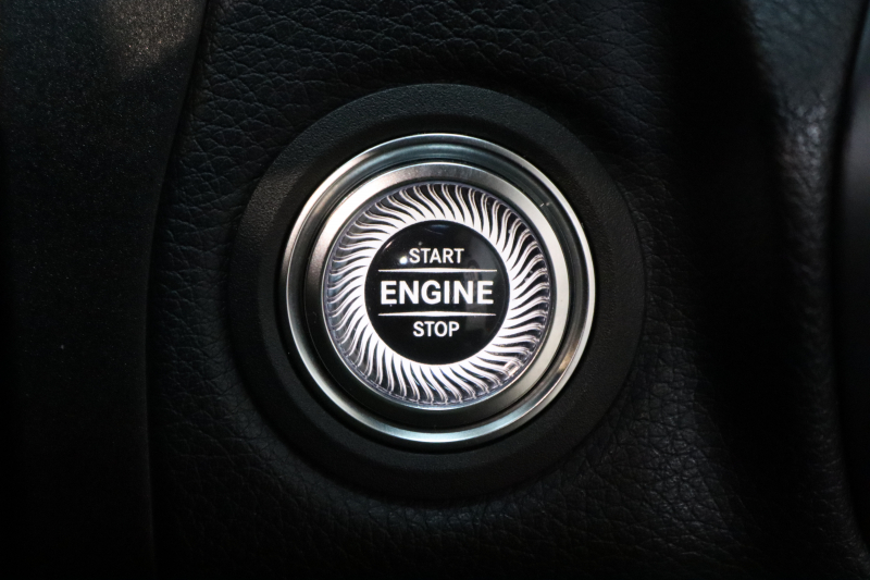 メルセデスベンツ Cクラス C180ｸｰﾍﾟ ｽﾎﾟｰﾂ ﾚｻﾞｰｴｸｽｸﾙｰｼﾌﾞ&ﾚｰﾀﾞｰｾｰﾌﾃｨPKG　後期 MEｺﾈｸﾄ ｷｰﾚｽｺﾞｰ 黒本革 ﾊﾟﾉﾗﾏSR ﾍｯﾄﾞｱｯﾌﾟD HDDﾅﾋﾞTV ｽﾏﾎ連携 ﾊﾞｯｸｶﾒﾗ PTS LEDﾗｲﾄ AMGｴｱﾛ&19AW ﾀﾞｲﾅﾐｯｸS ｴｱｻｽ 9AT 希少色　2年保証