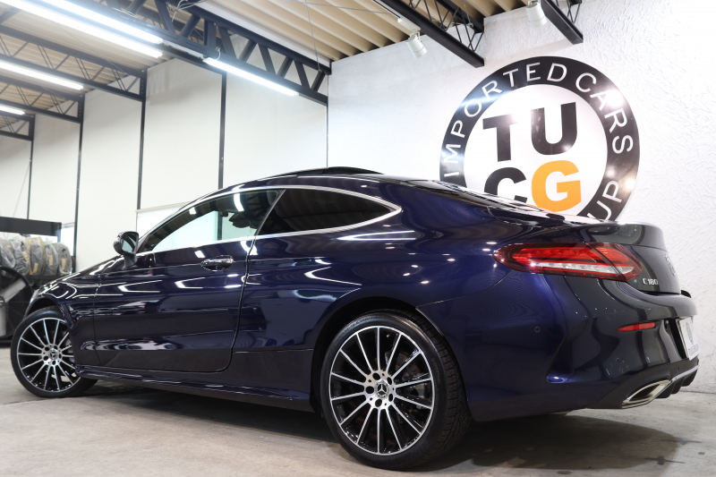 メルセデスベンツ Cクラス C180ｸｰﾍﾟ ｽﾎﾟｰﾂ ﾚｻﾞｰｴｸｽｸﾙｰｼﾌﾞ&ﾚｰﾀﾞｰｾｰﾌﾃｨPKG　後期 MEｺﾈｸﾄ ｷｰﾚｽｺﾞｰ 黒本革 ﾊﾟﾉﾗﾏSR ﾍｯﾄﾞｱｯﾌﾟD HDDﾅﾋﾞTV ｽﾏﾎ連携 ﾊﾞｯｸｶﾒﾗ PTS LEDﾗｲﾄ AMGｴｱﾛ&19AW ﾀﾞｲﾅﾐｯｸS ｴｱｻｽ 9AT 希少色　2年保証