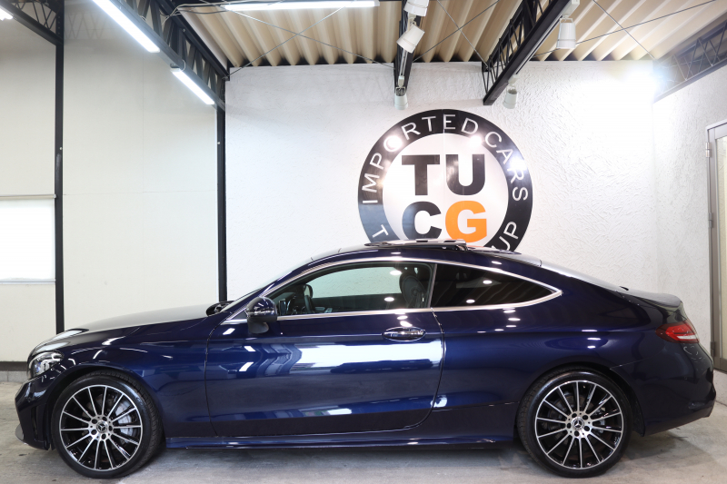 メルセデスベンツ Cクラス C180ｸｰﾍﾟ ｽﾎﾟｰﾂ ﾚｻﾞｰｴｸｽｸﾙｰｼﾌﾞ&ﾚｰﾀﾞｰｾｰﾌﾃｨPKG　後期 MEｺﾈｸﾄ ｷｰﾚｽｺﾞｰ 黒本革 ﾊﾟﾉﾗﾏSR ﾍｯﾄﾞｱｯﾌﾟD HDDﾅﾋﾞTV ｽﾏﾎ連携 ﾊﾞｯｸｶﾒﾗ PTS LEDﾗｲﾄ AMGｴｱﾛ&19AW ﾀﾞｲﾅﾐｯｸS ｴｱｻｽ 9AT 希少色　2年保証