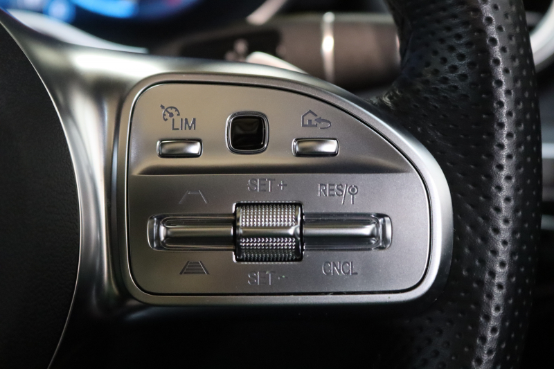 メルセデスベンツ Cクラス C180ｸｰﾍﾟ ｽﾎﾟｰﾂ ﾚｻﾞｰｴｸｽｸﾙｰｼﾌﾞ&ﾚｰﾀﾞｰｾｰﾌﾃｨPKG　後期 MEｺﾈｸﾄ ｷｰﾚｽｺﾞｰ 黒本革 ﾊﾟﾉﾗﾏSR ﾍｯﾄﾞｱｯﾌﾟD HDDﾅﾋﾞTV ｽﾏﾎ連携 ﾊﾞｯｸｶﾒﾗ PTS LEDﾗｲﾄ AMGｴｱﾛ&19AW ﾀﾞｲﾅﾐｯｸS ｴｱｻｽ 9AT 希少色　2年保証