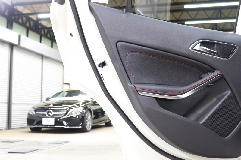 AMG GLA GLA45 4MATIC ｴﾃﾞｨｼｮﾝ1 ﾚｰﾀﾞｰｾｰﾌﾃｨPKG　全国限定300台 黒本革 HDDﾅﾋﾞTV BT音楽 ﾊﾞｯｸｶﾒﾗ PTS ｷｾﾉﾝ 自動Rｹﾞｰﾄ Edition1専用ｴｱﾛ&20AW 専用ｻｲﾄﾞﾃﾞｶｰﾙ 7AT　2年保証