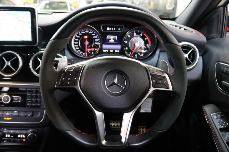 AMG GLA GLA45 4MATIC ｴﾃﾞｨｼｮﾝ1 ﾚｰﾀﾞｰｾｰﾌﾃｨPKG　全国限定300台 黒本革 HDDﾅﾋﾞTV BT音楽 ﾊﾞｯｸｶﾒﾗ PTS ｷｾﾉﾝ 自動Rｹﾞｰﾄ Edition1専用ｴｱﾛ&20AW 専用ｻｲﾄﾞﾃﾞｶｰﾙ 7AT　2年保証