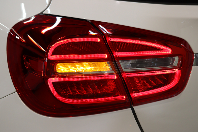 AMG GLA GLA45 4MATIC ｴﾃﾞｨｼｮﾝ1 ﾚｰﾀﾞｰｾｰﾌﾃｨPKG　全国限定300台 黒本革 HDDﾅﾋﾞTV BT音楽 ﾊﾞｯｸｶﾒﾗ PTS ｷｾﾉﾝ 自動Rｹﾞｰﾄ Edition1専用ｴｱﾛ&20AW 専用ｻｲﾄﾞﾃﾞｶｰﾙ 7AT　2年保証