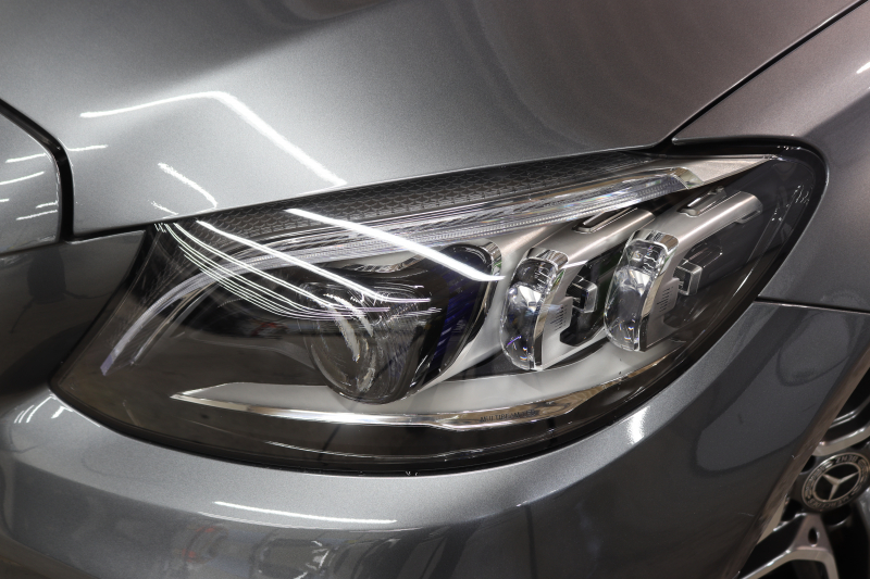 メルセデスベンツ Cクラス C200 AVG AMGﾗｲﾝ ﾚｻﾞｰｴｸｽｸﾙｰｼﾌﾞ&ﾚｰﾀﾞｰｾｰﾌﾃｨPKG　BSG搭載 後期 ｷｰﾚｽｺﾞｰ 赤本革 ﾍｯﾄﾞｱｯﾌﾟD HDDﾅﾋﾞTV ｽﾏﾎ連携 ﾌﾞﾙﾒｽﾀｰ ﾊﾞｯｸｶﾒﾗ PTS LEDﾗｲﾄ 自動ﾄﾗﾝｸ ﾊﾝｽﾞﾌﾘｰA AMGｴｱﾛ&18AW ﾀﾞｲﾅﾐｯｸS ｴｱｻｽ 9AT 希少色ｾﾚﾅｲﾄｸﾞﾚｰ　2年保証