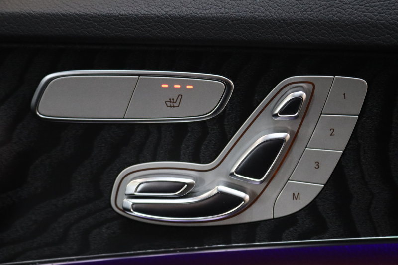 メルセデスベンツ Cクラス C200 AVG AMGﾗｲﾝ ﾚｻﾞｰｴｸｽｸﾙｰｼﾌﾞ&ﾚｰﾀﾞｰｾｰﾌﾃｨPKG　BSG搭載 後期 ｷｰﾚｽｺﾞｰ 赤本革 ﾍｯﾄﾞｱｯﾌﾟD HDDﾅﾋﾞTV ｽﾏﾎ連携 ﾌﾞﾙﾒｽﾀｰ ﾊﾞｯｸｶﾒﾗ PTS LEDﾗｲﾄ 自動ﾄﾗﾝｸ ﾊﾝｽﾞﾌﾘｰA AMGｴｱﾛ&18AW ﾀﾞｲﾅﾐｯｸS ｴｱｻｽ 9AT 希少色ｾﾚﾅｲﾄｸﾞﾚｰ　2年保証