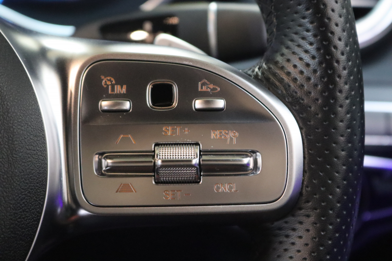 メルセデスベンツ Cクラス C200 AVG AMGﾗｲﾝ ﾚｻﾞｰｴｸｽｸﾙｰｼﾌﾞ&ﾚｰﾀﾞｰｾｰﾌﾃｨPKG　BSG搭載 後期 ｷｰﾚｽｺﾞｰ 赤本革 ﾍｯﾄﾞｱｯﾌﾟD HDDﾅﾋﾞTV ｽﾏﾎ連携 ﾌﾞﾙﾒｽﾀｰ ﾊﾞｯｸｶﾒﾗ PTS LEDﾗｲﾄ 自動ﾄﾗﾝｸ ﾊﾝｽﾞﾌﾘｰA AMGｴｱﾛ&18AW ﾀﾞｲﾅﾐｯｸS ｴｱｻｽ 9AT 希少色ｾﾚﾅｲﾄｸﾞﾚｰ　2年保証