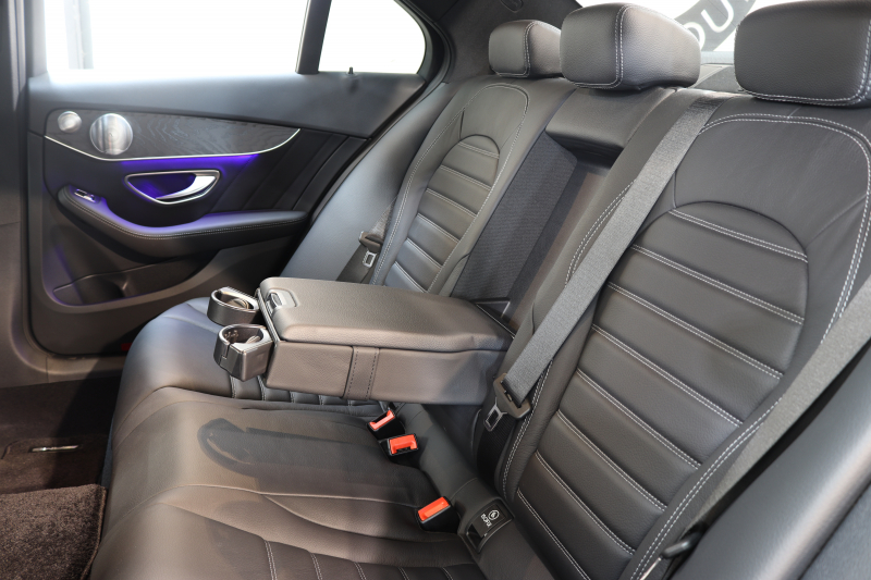 メルセデスベンツ Cクラス C200 ﾛｰﾚｳｽｴﾃﾞｨｼｮﾝ ﾚｻﾞｰｴｸｽｸﾙｰｼﾌﾞ&ﾚｰﾀﾞｰｾｰﾌﾃｨPKG　特別仕様車 BSG搭載 後期 ｷｰﾚｽｺﾞｰ 黒本革 ﾍｯﾄﾞｱｯﾌﾟD HDDﾅﾋﾞTV ｽﾏﾎ連携 ﾌﾞﾙﾒｽﾀｰ 360ｶﾒﾗ PTS LEDﾗｲﾄ 自動ﾄﾗﾝｸ ﾊﾝｽﾞﾌﾘｰA AMGｴｱﾛ&18AW ｴｱｻｽ 9AT　2年保証