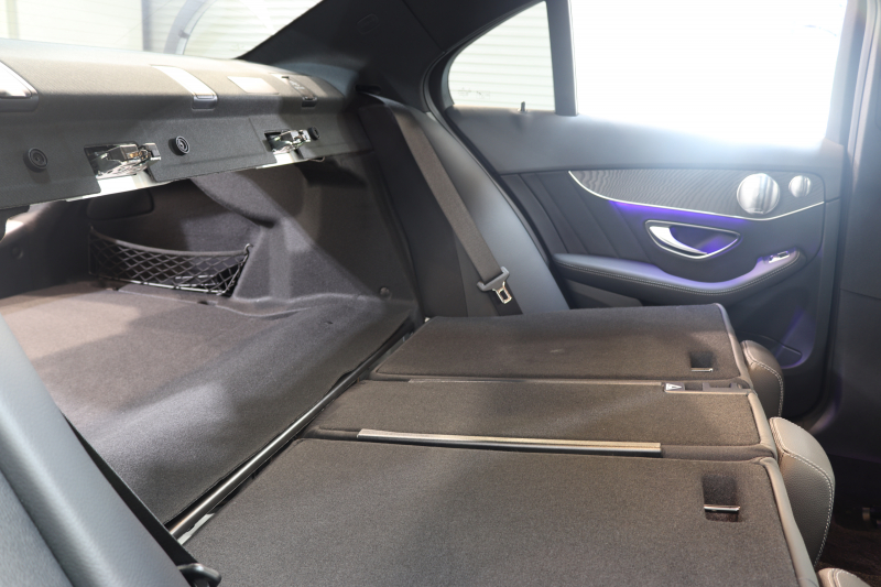 メルセデスベンツ Cクラス C200 ﾛｰﾚｳｽｴﾃﾞｨｼｮﾝ ﾚｻﾞｰｴｸｽｸﾙｰｼﾌﾞ&ﾚｰﾀﾞｰｾｰﾌﾃｨPKG　特別仕様車 BSG搭載 後期 ｷｰﾚｽｺﾞｰ 黒本革 ﾍｯﾄﾞｱｯﾌﾟD HDDﾅﾋﾞTV ｽﾏﾎ連携 ﾌﾞﾙﾒｽﾀｰ 360ｶﾒﾗ PTS LEDﾗｲﾄ 自動ﾄﾗﾝｸ ﾊﾝｽﾞﾌﾘｰA AMGｴｱﾛ&18AW ｴｱｻｽ 9AT　2年保証