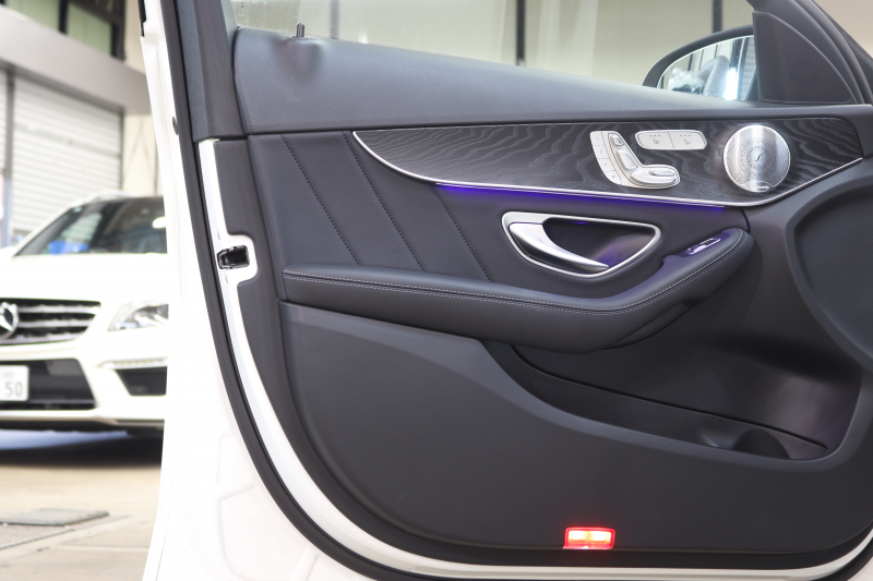 メルセデスベンツ Cクラス C200 ﾛｰﾚｳｽｴﾃﾞｨｼｮﾝ ﾚｻﾞｰｴｸｽｸﾙｰｼﾌﾞ&ﾚｰﾀﾞｰｾｰﾌﾃｨPKG　特別仕様車 BSG搭載 後期 ｷｰﾚｽｺﾞｰ 黒本革 ﾍｯﾄﾞｱｯﾌﾟD HDDﾅﾋﾞTV ｽﾏﾎ連携 ﾌﾞﾙﾒｽﾀｰ 360ｶﾒﾗ PTS LEDﾗｲﾄ 自動ﾄﾗﾝｸ ﾊﾝｽﾞﾌﾘｰA AMGｴｱﾛ&18AW ｴｱｻｽ 9AT　2年保証