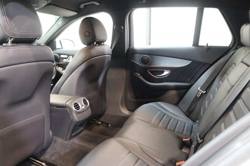 メルセデスベンツ Cクラス C200ｽﾃｰｼｮﾝﾜｺﾞﾝ ｽﾎﾟｰﾂ 本革仕様 ﾚｰﾀﾞｰｾｰﾌﾃｨPKG　ｷｰﾚｽｺﾞｰ 黒本革 ﾍｯﾄﾞｱｯﾌﾟD HDDﾅﾋﾞTV&ｷｬﾝｾﾗｰ BT音楽 ﾊﾞｯｸｶﾒﾗ PTS LEDﾗｲﾄ 自動Rｹﾞｰﾄ ﾊﾝｽﾞﾌﾘｰA AMGｴｱﾛ&18AW ｴｱｻｽ 7AT　2年保証