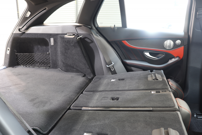 AMG Cクラス C63Sｽﾃｰｼｮﾝﾜｺﾞﾝ ﾚｰﾀﾞｰｾｰﾌﾃｨPKG　ｷｰﾚｽｺﾞｰ 赤/黒本革 ﾊﾟﾉﾗﾏSR ﾍｯﾄﾞｱｯﾌﾟD HDDﾅﾋﾞTV BT音楽 ﾌﾞﾙﾒｽﾀｰ ﾊﾞｯｸｶﾒﾗ PTS LEDﾗｲﾄ 自動Rｹﾞｰﾄ ﾊﾝｽﾞﾌﾘｰA AMG専用装備&ﾁｭｰﾆﾝｸﾞﾀﾞｲﾅﾐｯｸS 7AT　2年保証