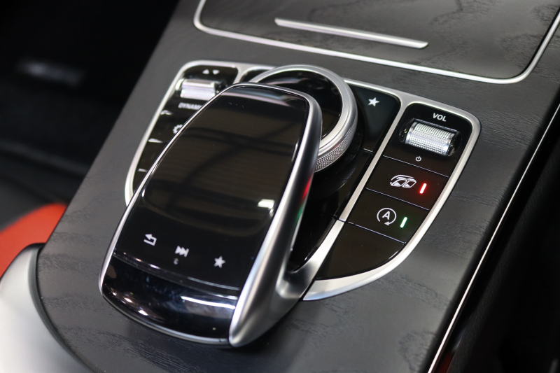 AMG Cクラス C63Sｽﾃｰｼｮﾝﾜｺﾞﾝ ﾚｰﾀﾞｰｾｰﾌﾃｨPKG　ｷｰﾚｽｺﾞｰ 赤/黒本革 ﾊﾟﾉﾗﾏSR ﾍｯﾄﾞｱｯﾌﾟD HDDﾅﾋﾞTV BT音楽 ﾌﾞﾙﾒｽﾀｰ ﾊﾞｯｸｶﾒﾗ PTS LEDﾗｲﾄ 自動Rｹﾞｰﾄ ﾊﾝｽﾞﾌﾘｰA AMG専用装備&ﾁｭｰﾆﾝｸﾞﾀﾞｲﾅﾐｯｸS 7AT　2年保証