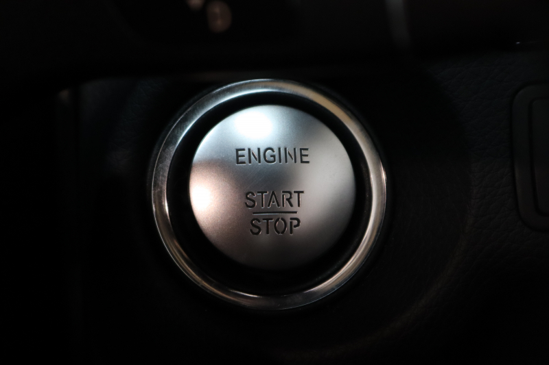 メルセデスベンツ Eクラス E250ｸｰﾍﾟ AMGｽﾎﾟｰﾂ&ﾚｰﾀﾞｰｾｰﾌﾃｨPKG　後期 1ｵｰﾅｰ ｷｰﾚｽｺﾞｰ 黒本革 ﾊﾟﾉﾗﾏSR HDDﾅﾋﾞTV BT音楽 360ｶﾒﾗ PTS LEDﾗｲﾄ AMGｴｱﾛ&18AW 7AT　2年保証