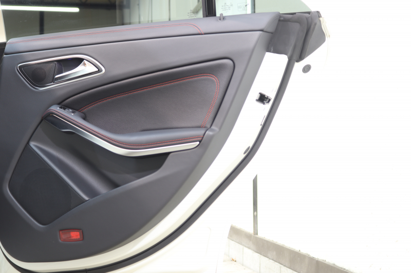 AMG CLAクラス CLA45 4MATIC ﾚｰﾀﾞｰｾｰﾌﾃｨPKG　後期 ｷｰﾚｽｺﾞｰ 黒本革 ﾊﾟﾉﾗﾏSR HDDﾅﾋﾞTV ｽﾏﾎ連携 ﾊﾞｯｸｶﾒﾗ PTS LEDﾍｯﾄﾞﾗｲﾄ AMGﾗｲﾄﾞｺﾝﾄﾛｰﾙｻｽ ﾀﾞｲﾅﾐｯｸｾﾚｸﾄ 7AT　2年保証