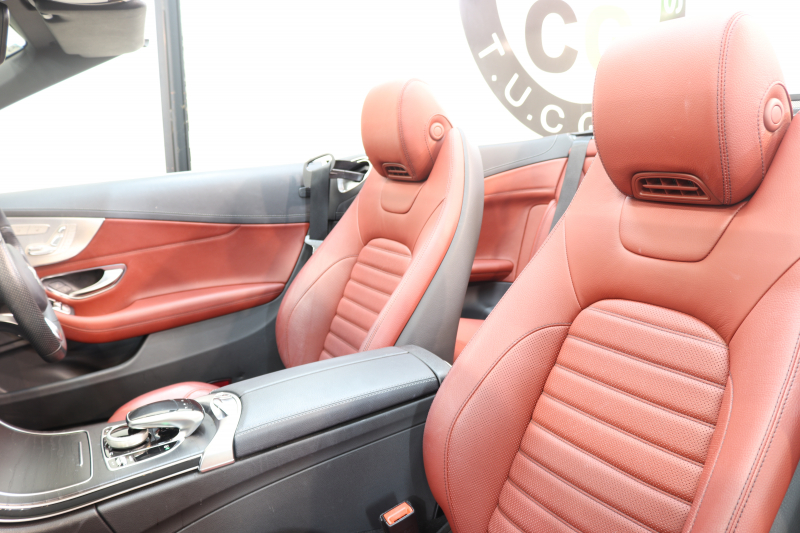 メルセデスベンツ Cクラス C180ｶﾌﾞﾘｵﾚ ｽﾎﾟｰﾂ ﾚｻﾞｰｴｸｽｸﾙｰｼﾌﾞ&ﾚｰﾀﾞｰｾｰﾌﾃｨPKG　1ｵｰﾅｰ ｷｰﾚｽｺﾞｰ 赤本革 ｴｱｽｶｰﾌ HDDﾅﾋﾞTV BT音楽 ﾍｯﾄﾞｱｯﾌﾟD ﾊﾞｯｸｶﾒﾗ PTS LEDﾗｲﾄ AMGｴｱﾛ&19AW ﾀﾞｲﾅﾐｯｸS 赤幌 9AT　2年保証