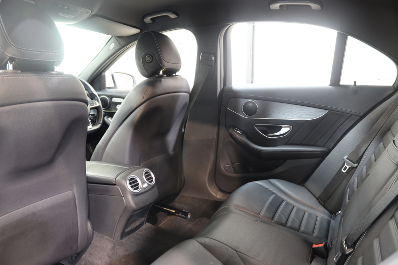 メルセデスベンツ Cクラス C200 AVG AMGﾗｲﾝ ﾚｻﾞｰｴｸｽｸﾙｰｼﾌﾞ&ﾚｰﾀﾞｰｾｰﾌﾃｨPKG　ｷｰﾚｽｺﾞｰ 黒本革 ﾍｯﾄﾞｱｯﾌﾟD HDDﾅﾋﾞTV BT音楽 ﾊﾞｯｸｶﾒﾗ PTS LEDﾗｲﾄ 自動ﾄﾗﾝｸ ﾊﾝｽﾞﾌﾘｰA AMGｴｱﾛ&18AW ｴｱｻｽ ﾀﾞｲﾅﾐｯｸS 7AT　2年保証