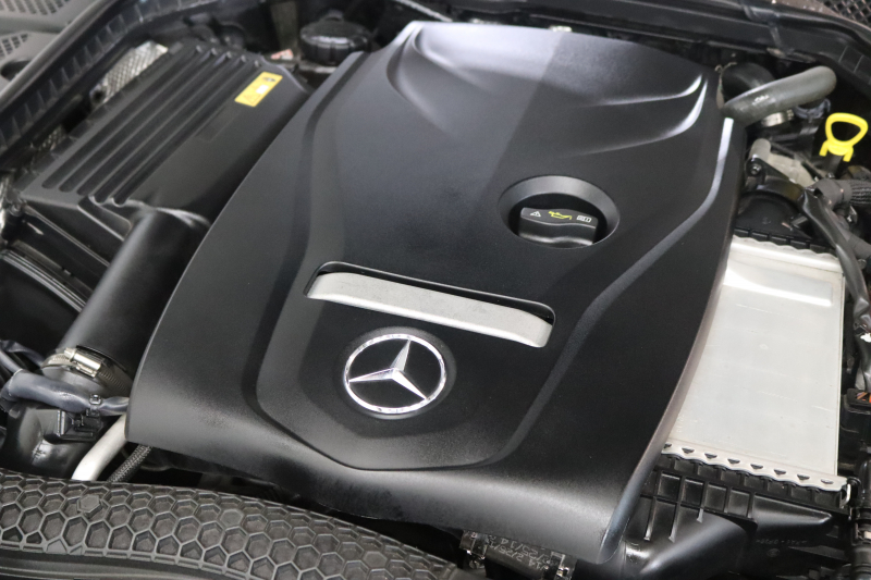 メルセデスベンツ Cクラス C200 AVG AMGﾗｲﾝ ﾚｻﾞｰｴｸｽｸﾙｰｼﾌﾞ&ﾚｰﾀﾞｰｾｰﾌﾃｨPKG　ｷｰﾚｽｺﾞｰ 黒本革 ﾍｯﾄﾞｱｯﾌﾟD HDDﾅﾋﾞTV BT音楽 ﾊﾞｯｸｶﾒﾗ PTS LEDﾗｲﾄ 自動ﾄﾗﾝｸ ﾊﾝｽﾞﾌﾘｰA AMGｴｱﾛ&18AW ｴｱｻｽ ﾀﾞｲﾅﾐｯｸS 7AT　2年保証