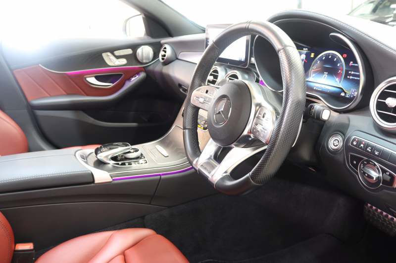 AMG Cクラス C43 4MATIC ﾚｰﾀﾞｰｾｰﾌﾃｨPKG　後期 MEｺﾈｸﾄ ｷｰﾚｽｺﾞｰ 赤本革 ﾊﾟﾉﾗﾏSR ﾍｯﾄﾞｱｯﾌﾟD HDDﾅﾋﾞTV ｽﾏﾎ連携 ﾌﾞﾙﾒｽﾀｰ ﾊﾞｯｸｶﾒﾗ PTS LEDﾗｲﾄ 自動ﾄﾗﾝｸ ﾊﾝｽﾞﾌﾘｰA AMG専用装備&ﾁｭｰﾆﾝｸﾞﾀﾞｲﾅﾐｯｸS 9AT　2年保証