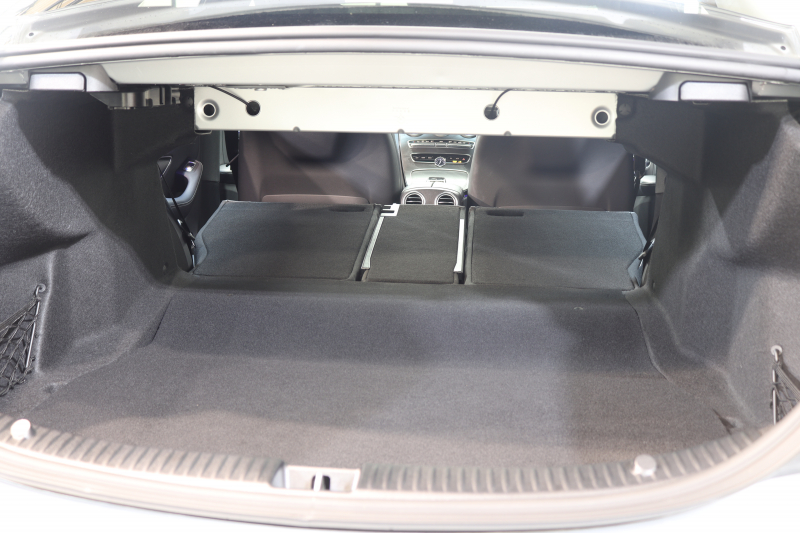 メルセデスベンツ Cクラス C220d AVG AMGﾗｲﾝ ﾚｰﾀﾞｰｾｰﾌﾃｨPKG　後期 ｷｰﾚｽｺﾞｰ 黒革 HDDﾅﾋﾞTV ｽﾏﾎ連携 ﾊﾞｯｸｶﾒﾗ PTS LEDﾗｲﾄ AMGｴｱﾛ&18AW ﾀﾞｲﾅﾐｯｸS ｴｱｻｽ 9AT　2年保証