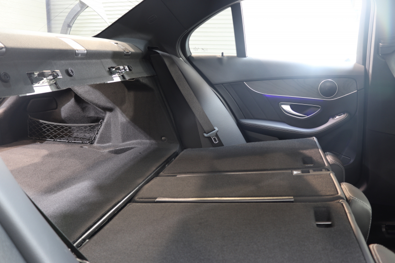 メルセデスベンツ Cクラス C220d AVG AMGﾗｲﾝ ﾚｰﾀﾞｰｾｰﾌﾃｨPKG　後期 ｷｰﾚｽｺﾞｰ 黒革 HDDﾅﾋﾞTV ｽﾏﾎ連携 ﾊﾞｯｸｶﾒﾗ PTS LEDﾗｲﾄ AMGｴｱﾛ&18AW ﾀﾞｲﾅﾐｯｸS ｴｱｻｽ 9AT　2年保証