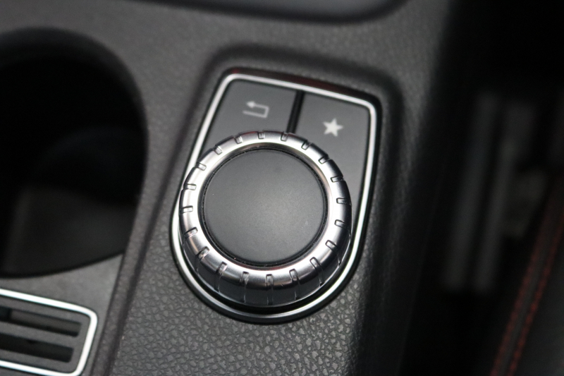 メルセデスベンツ CLAクラス CLA180ｼｭｰﾃｨﾝｸﾞﾌﾞﾚｰｸ ｽﾎﾟｰﾂ AMGﾚｻﾞｰｴｸｽｸﾙｰｼﾌﾞ&ﾚｰﾀﾞｰｾｰﾌﾃｨPKG　後期 ｷｰﾚｽｺﾞｰ 黒本革 ﾊﾟﾉﾗﾏSR HDDﾅﾋﾞTV ｽﾏﾎ連携 harman/kardon ﾊﾞｯｸｶﾒﾗ PTS LEDﾗｲﾄ 自動Rｹﾞｰﾄ ﾊﾝｽﾞﾌﾘｰA AMGｴｱﾛ&18AW 7AT　2年保証