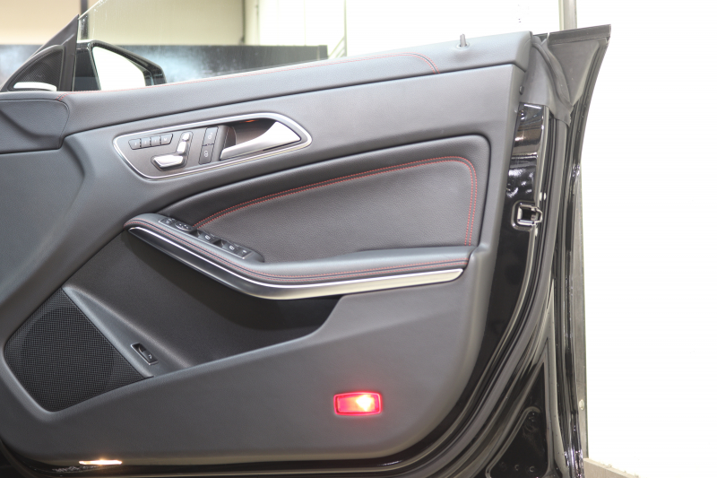 メルセデスベンツ CLAクラス CLA180ｼｭｰﾃｨﾝｸﾞﾌﾞﾚｰｸ ｽﾎﾟｰﾂ AMGﾚｻﾞｰｴｸｽｸﾙｰｼﾌﾞ&ﾚｰﾀﾞｰｾｰﾌﾃｨPKG　後期 ｷｰﾚｽｺﾞｰ 黒本革 ﾊﾟﾉﾗﾏSR HDDﾅﾋﾞTV ｽﾏﾎ連携 harman/kardon ﾊﾞｯｸｶﾒﾗ PTS LEDﾗｲﾄ 自動Rｹﾞｰﾄ ﾊﾝｽﾞﾌﾘｰA AMGｴｱﾛ&18AW 7AT　2年保証